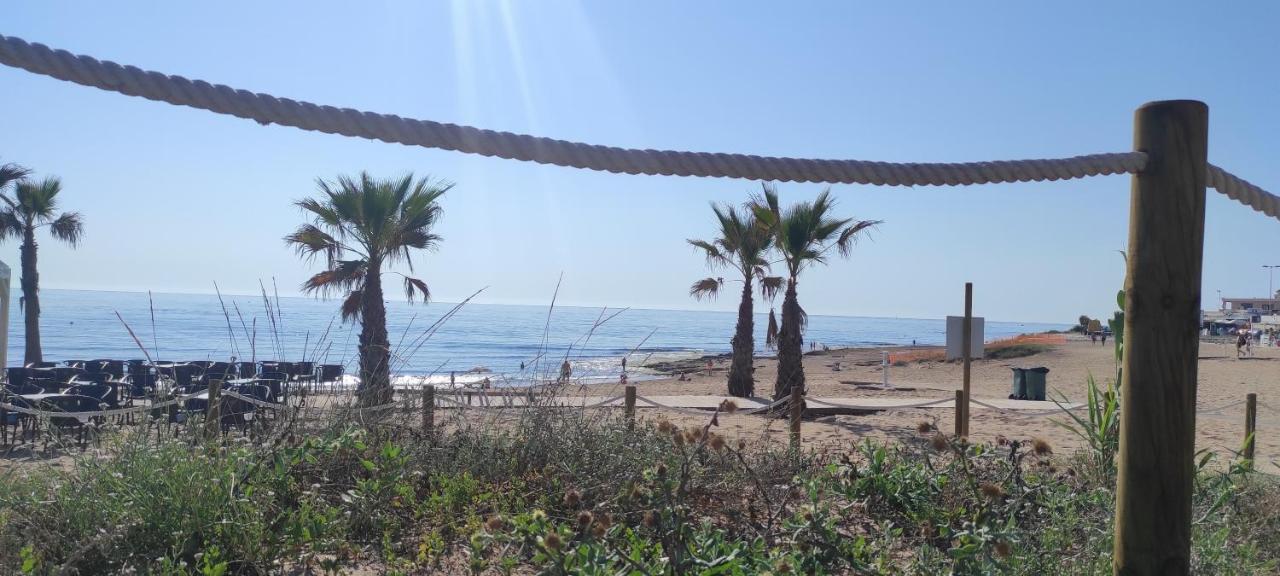 Zeus Beach La Mata Torrevieja Bagian luar foto